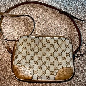 Authentic Gucci Crossbody